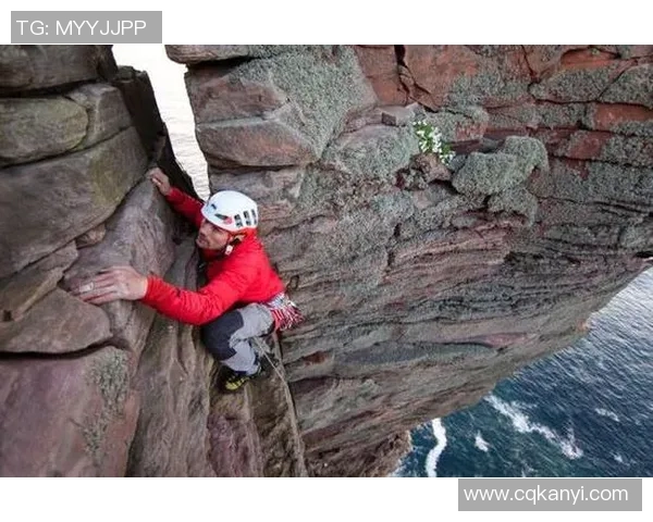 南京攀岩队整体压制现象解析及其对攀岩热点的影响探讨
